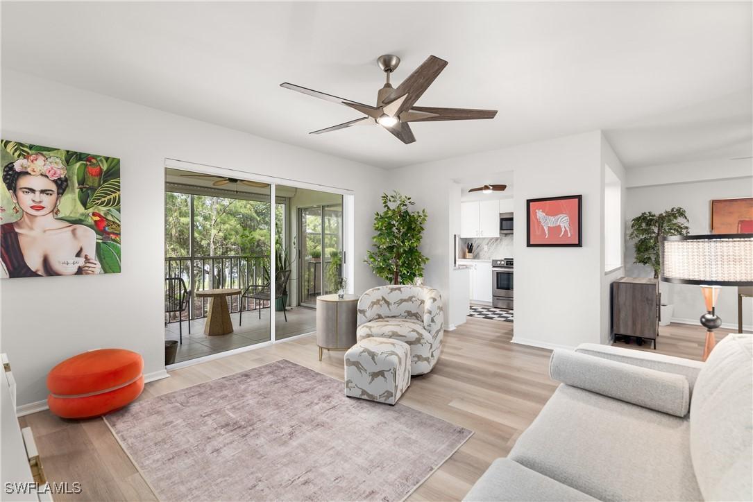 7320 Glenmoor Ln. #2205, Naples, FL 34104