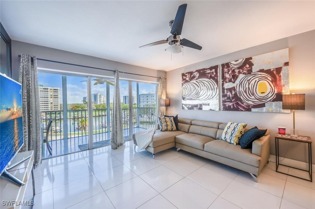 1 Bluebill Ave. #503, Naples, FL 34108