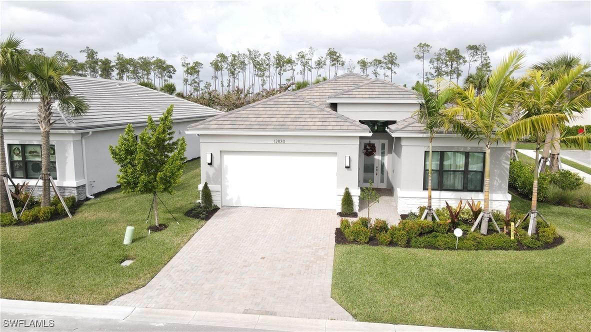 12830 Hawkins Dr., Estero, FL 33928