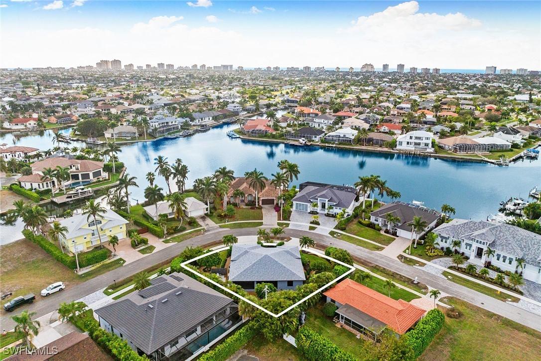 111 S Bahama Ave., Marco Island, FL 34145