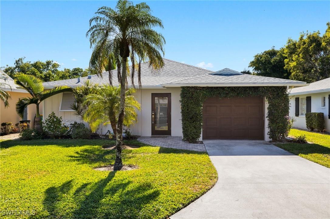 13 Crooked Ln. #18, Naples, FL 34112
