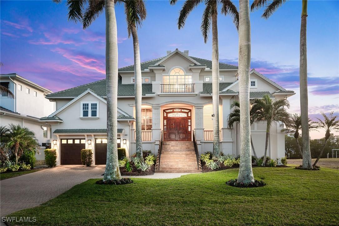140 Heron Ave., Naples, FL 34108