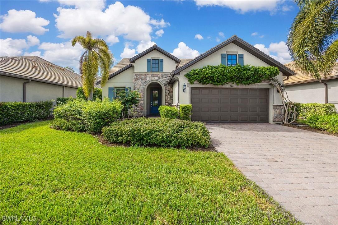 7073 Live Oak Dr., Naples, FL 34114