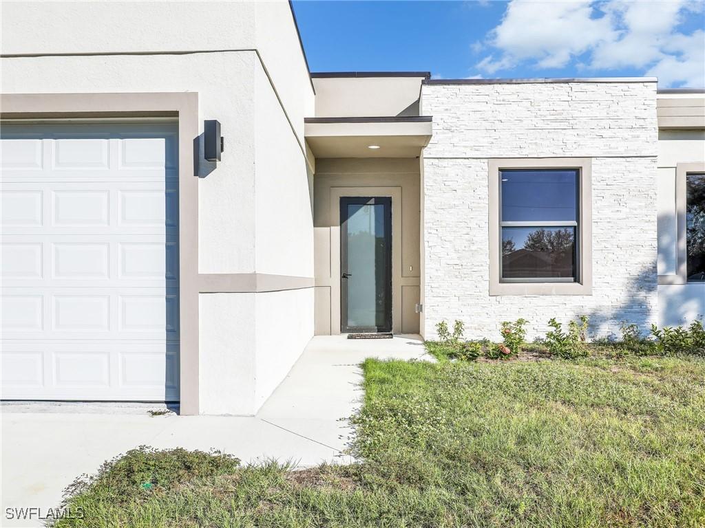 1423 NW 20th Ter., Cape Coral, FL 33993