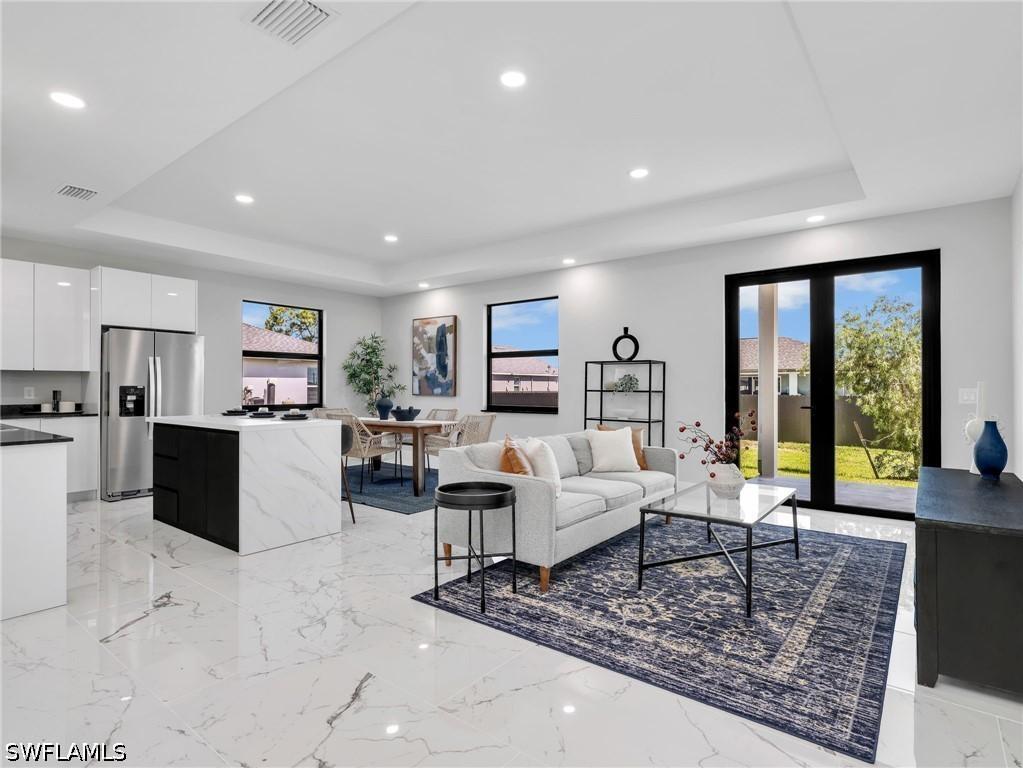 1423 NW 20th Ter., Cape Coral, FL 33993