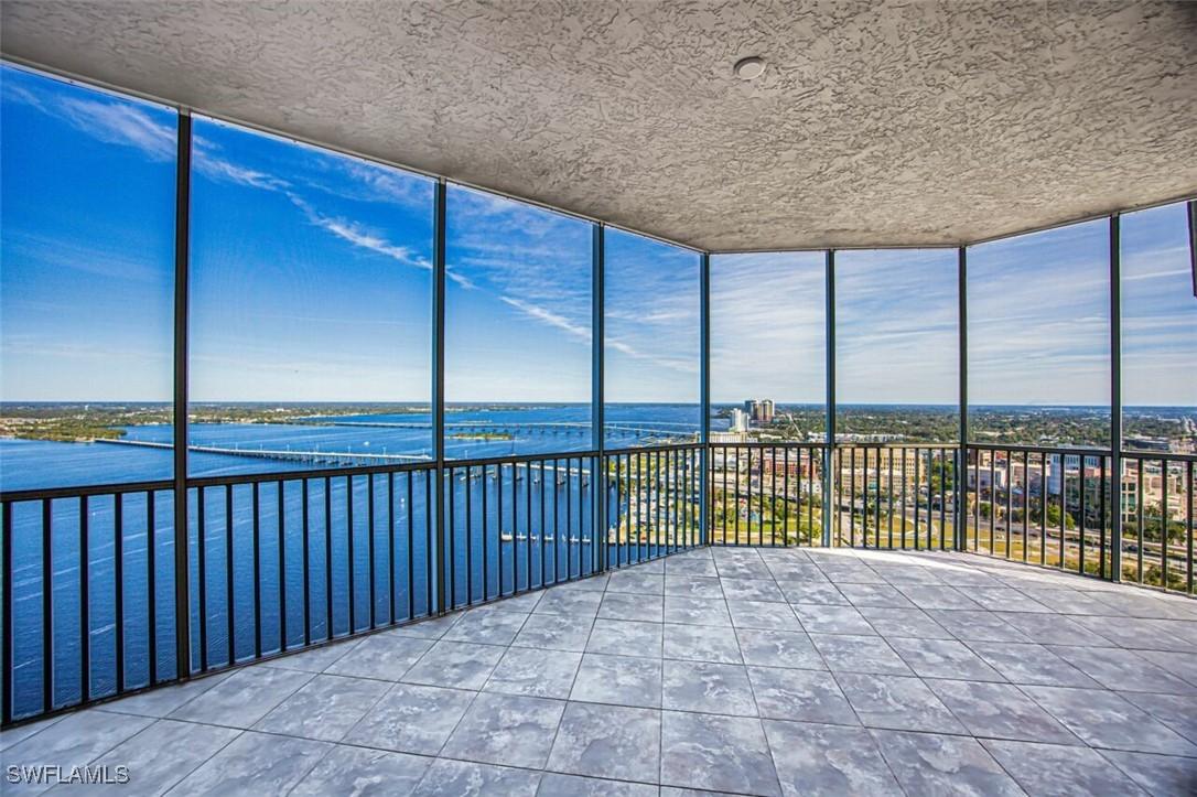 2104 W 1st St. #3204, Fort Myers, FL 33901