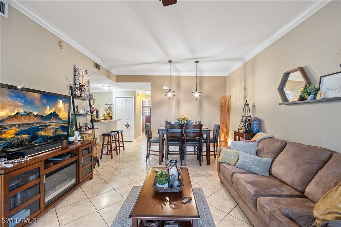 4101 Bellasol Cir. #1211, Fort Myers, FL 33916