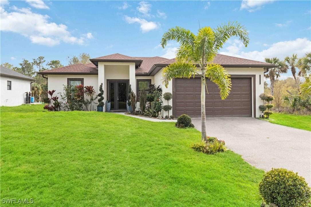 2960 6th Ave., Naples, FL 34120