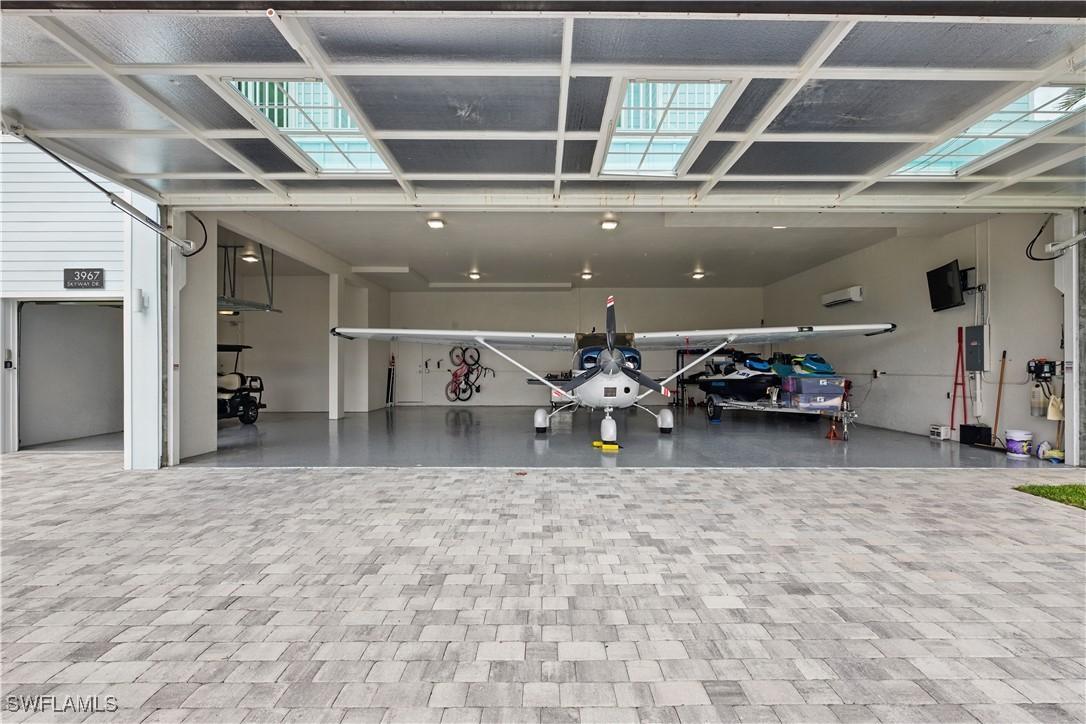 3967 Skyway Dr. #14, Naples, FL 34112