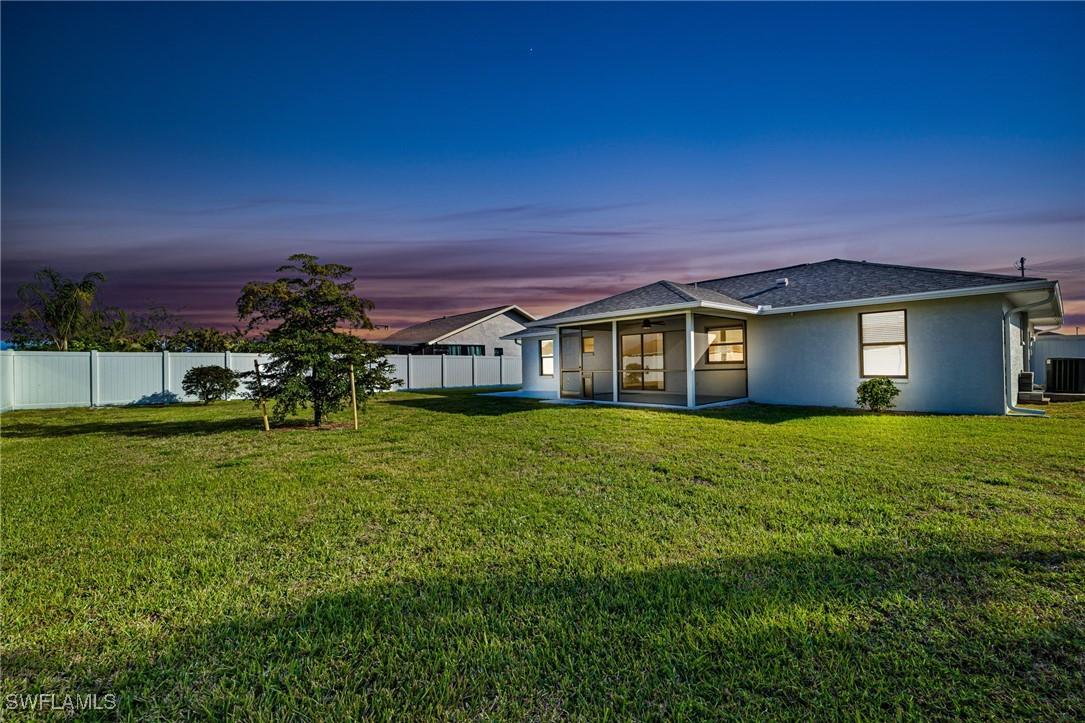 2115 SE 14th St., Cape Coral, FL 33990
