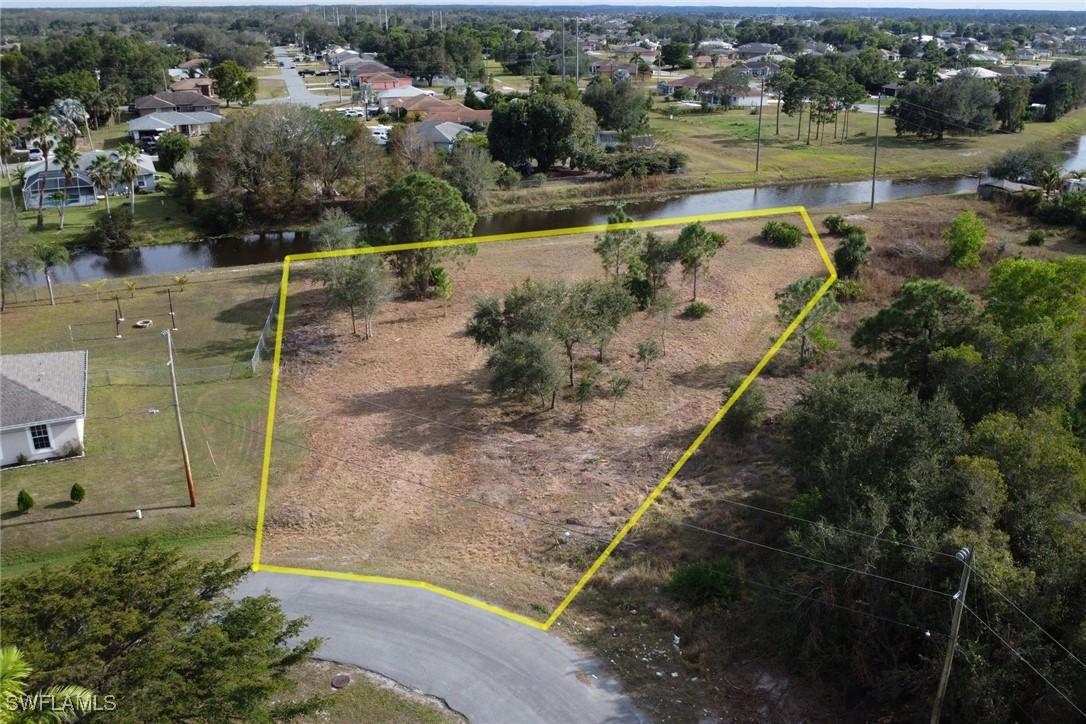 145 Zenith Cir., Fort Myers, FL 33913