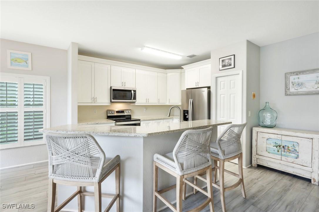 6325 Lexington Ct. #102, Naples, FL 34110