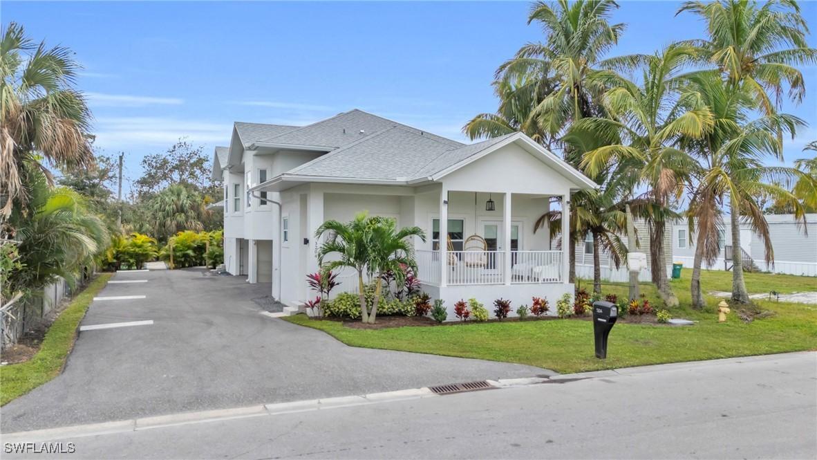 3204 Karen Dr., Naples, FL 34112