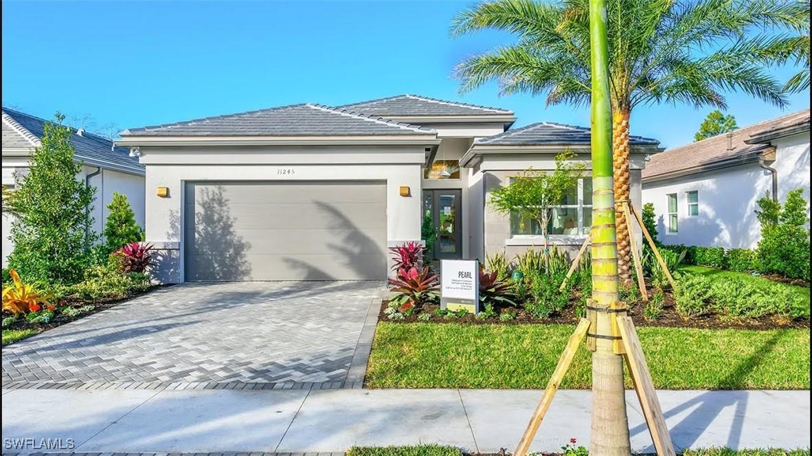 12278 Bonnet Dr., Naples, FL 34120