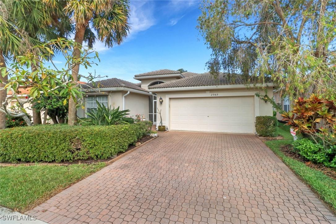 2089 Isla De Palma Cir., Naples, FL 34119