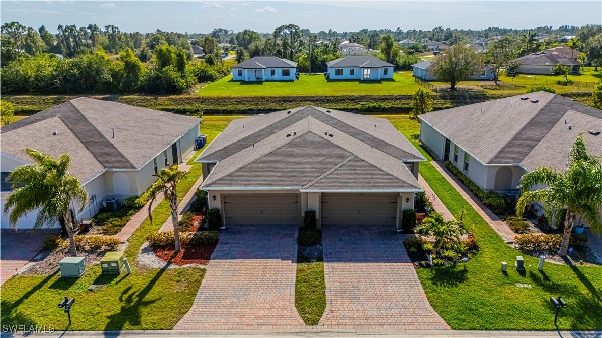 10736 Crossback Ln., Lehigh Acres, FL 33936