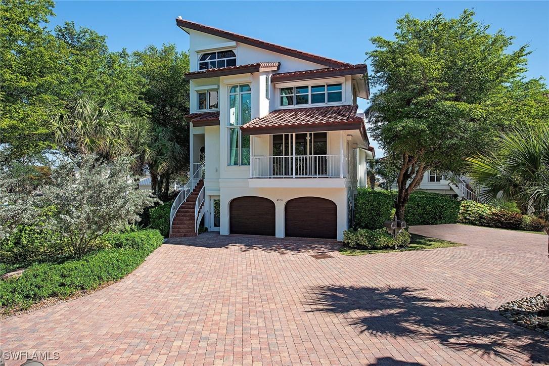 4708 Villa Mare Ln. #26-28, Naples, FL 34103