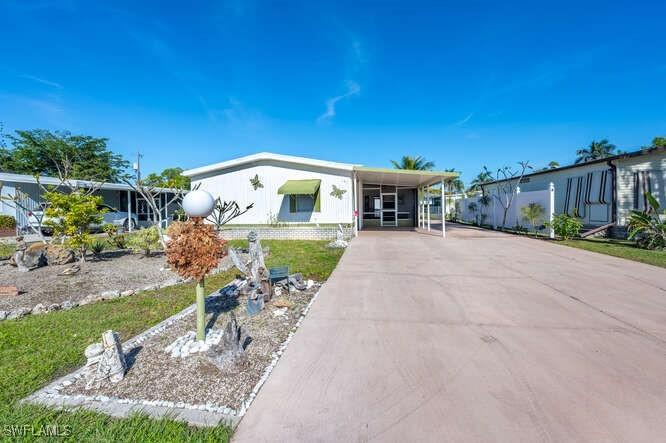 131 Grassy Key Ln. #44, Naples, FL 34114