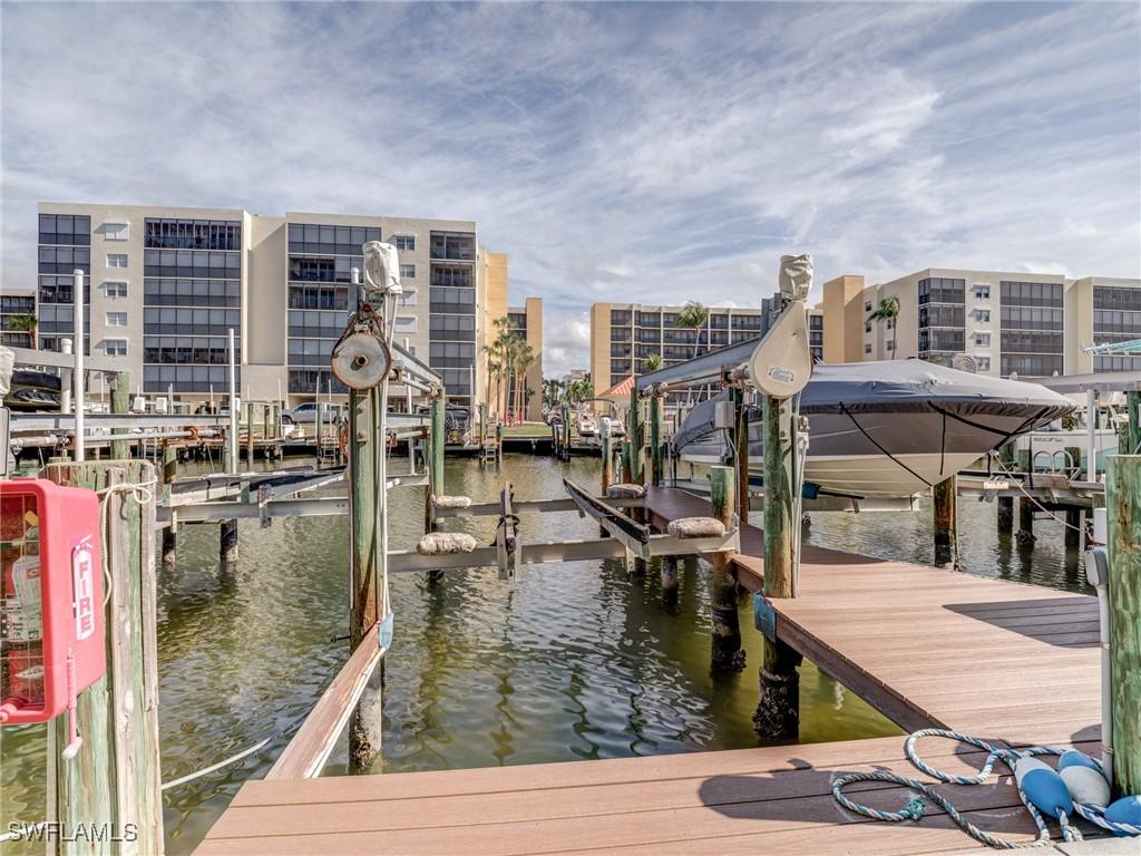 4521 Bay Beach Ln. #326, Fort Myers Beach, FL 33931