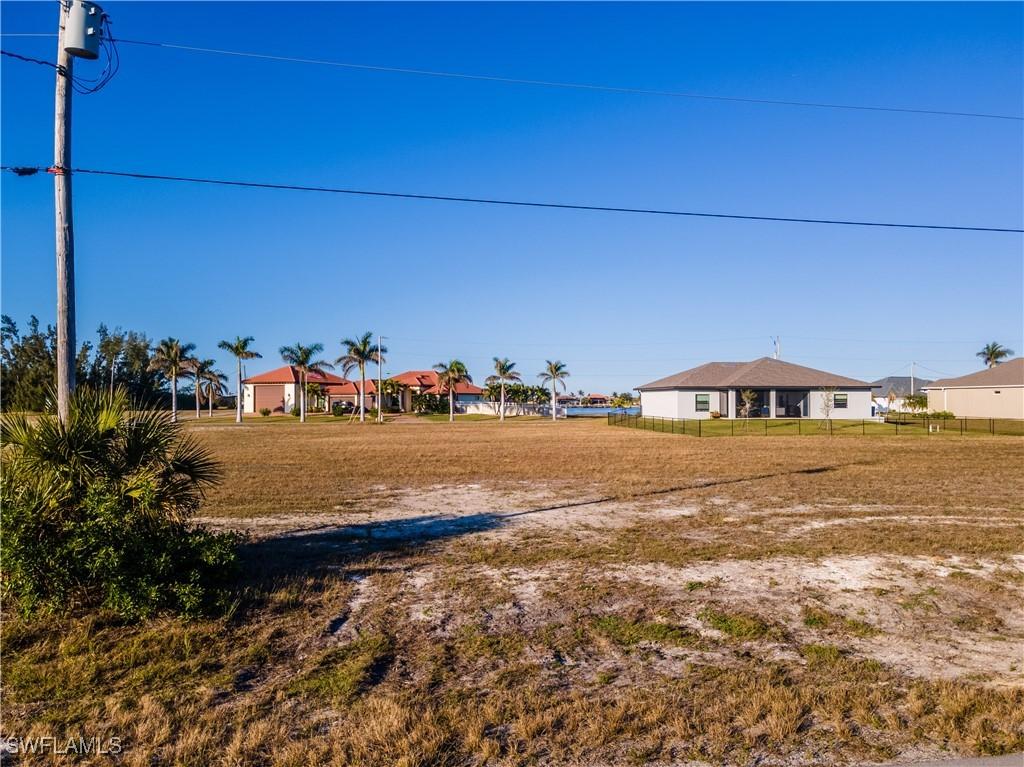 4351 NW 27th Ln., Cape Coral, FL 33993