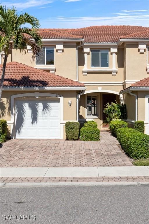 2435 Laurentina Ln., Cape Coral, FL 33909