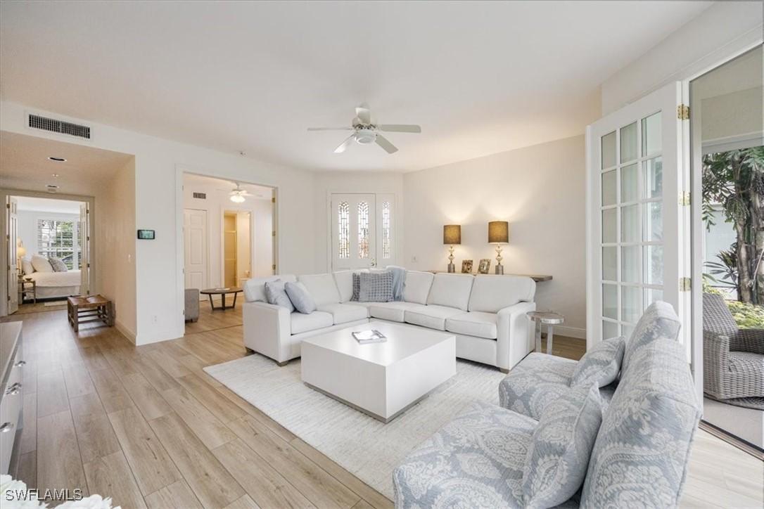 233 Colonade Cir. #2205, Naples, FL 34103