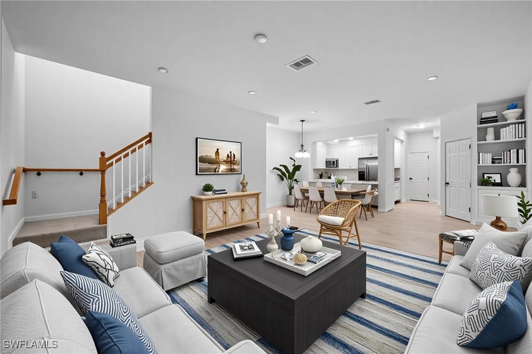 2878 Blossom Way, Naples, FL 34120