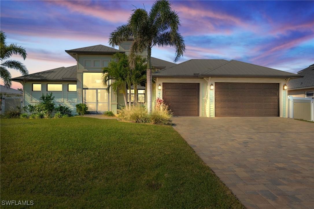 2714 NW 42nd Pl., Cape Coral, FL 33993