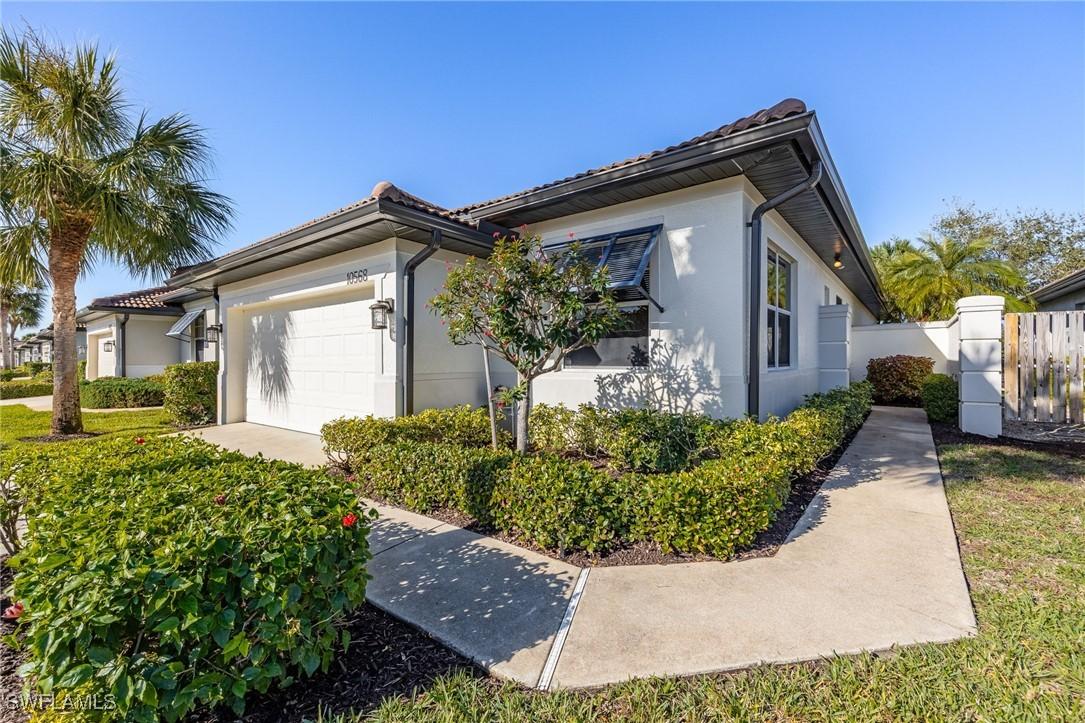 10568 Avila Cir., Fort Myers, FL 33913