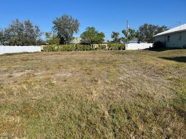 1923 NE 14th Ter., Cape Coral, FL 33909