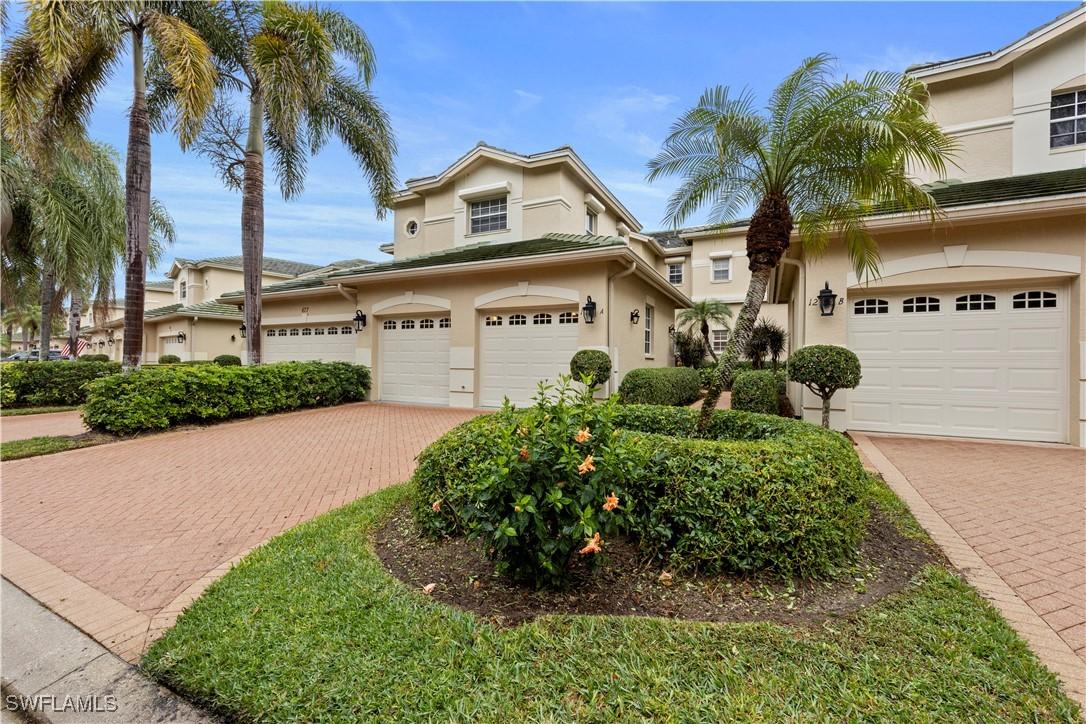 677 Vintage Reserve Cir. #12A, Naples, FL 34119