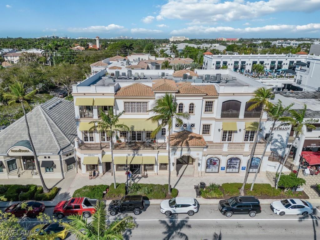 625 5th Ave. #PH-302, Naples, FL 34102