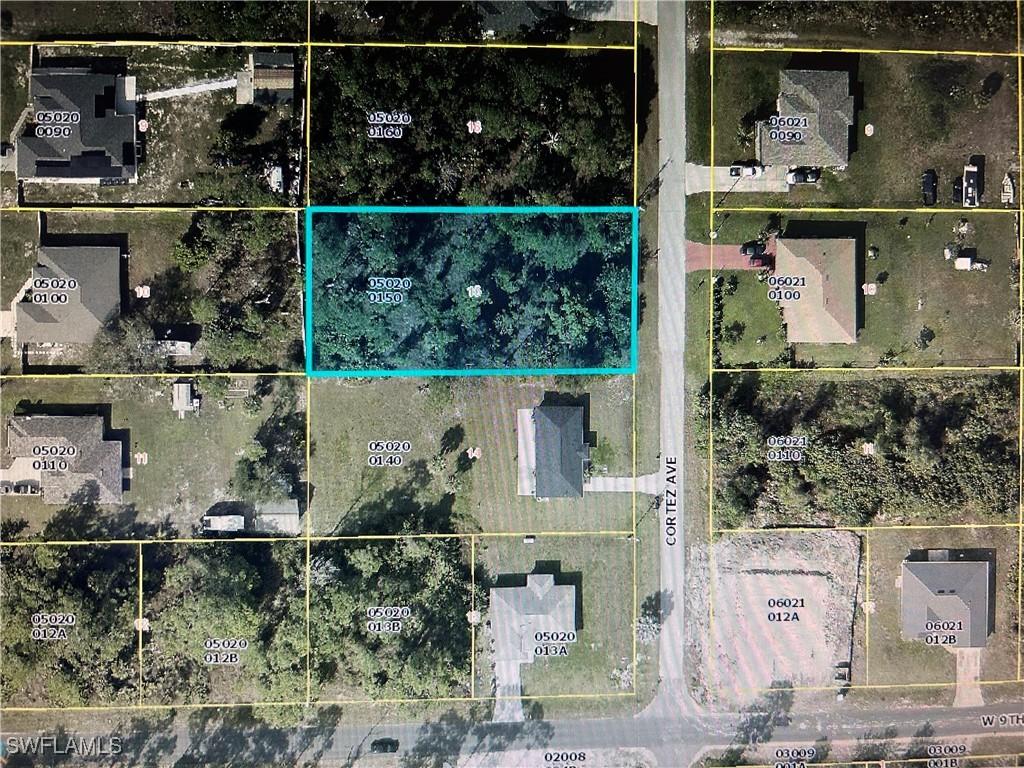 905 Cortez Ave., Lehigh Acres, FL 33972