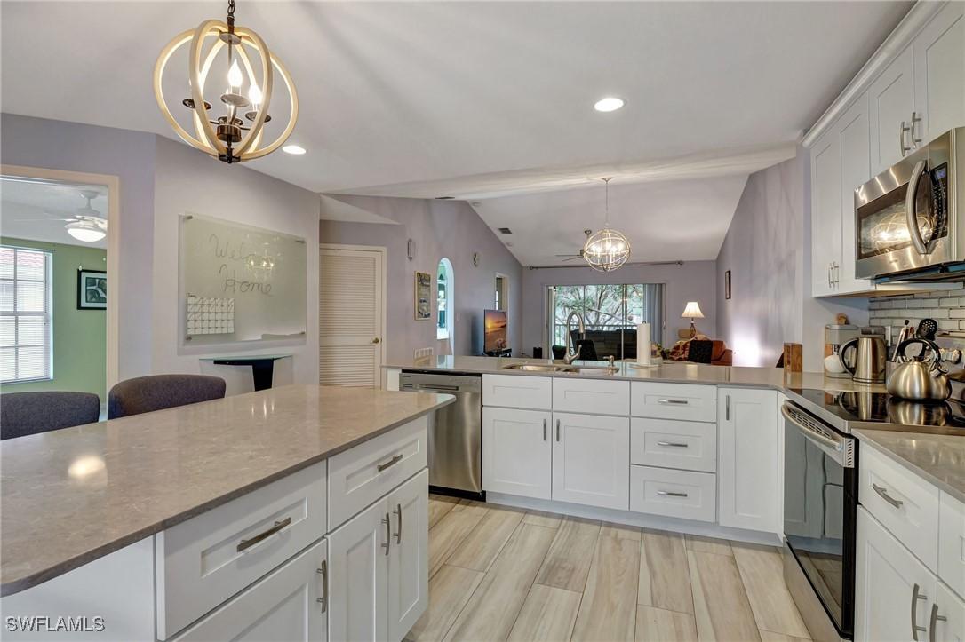 668 Mardel Ct. #805, Naples, FL 34104