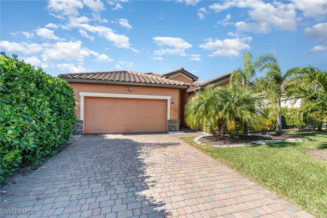 9352 Via San Giovani St., Fort Myers, FL 33905
