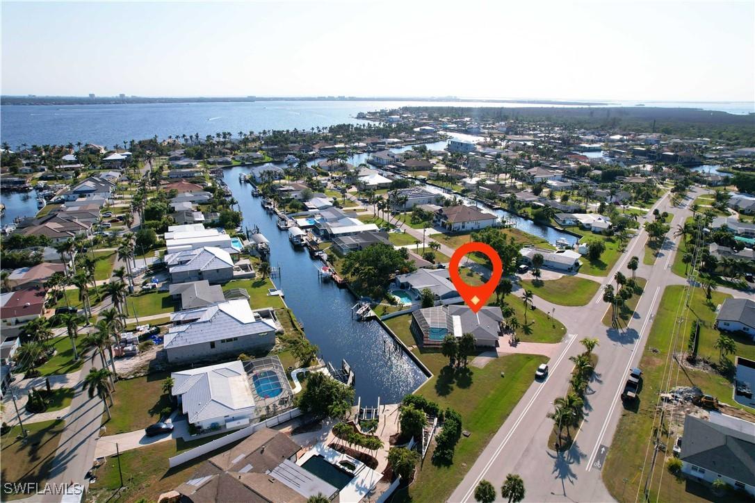 5301 Bayview Ct., Cape Coral, FL 33904