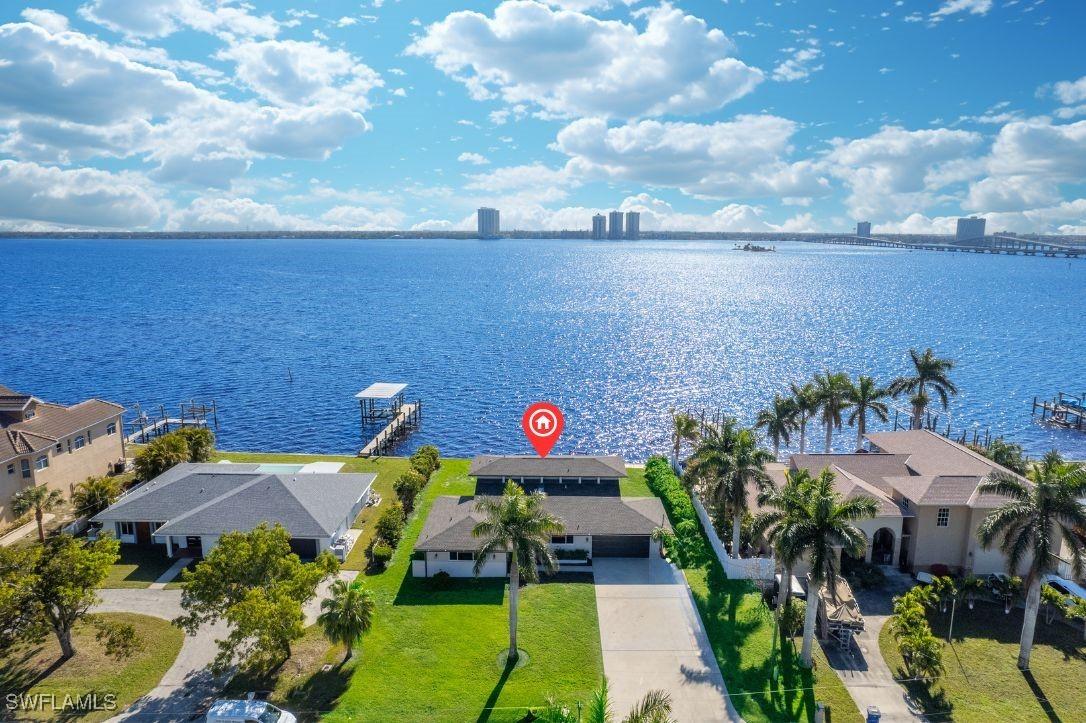 107 E North Shore Ave., North Fort Myers, FL 33917