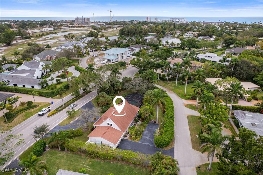 711 Banyan Blvd., Naples, FL 34102
