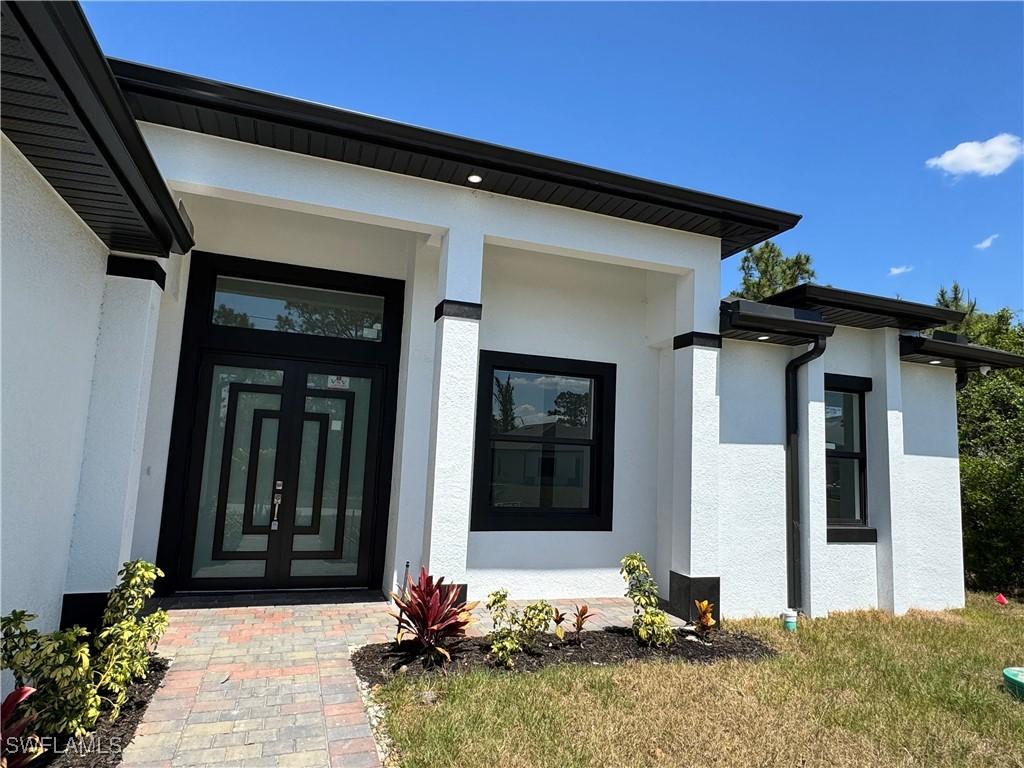 854 Palomino St., Lehigh Acres, FL 33974