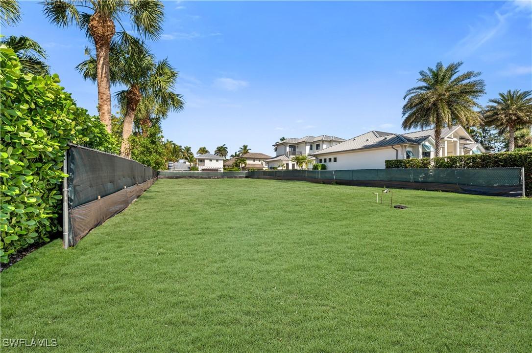 777 Broad Ave., Naples, FL 34102