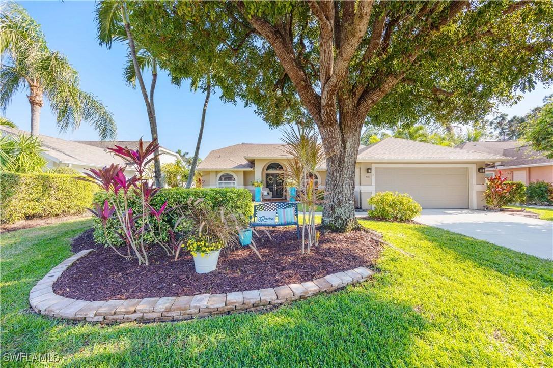 591 Lambton Ln., Naples, FL 34104