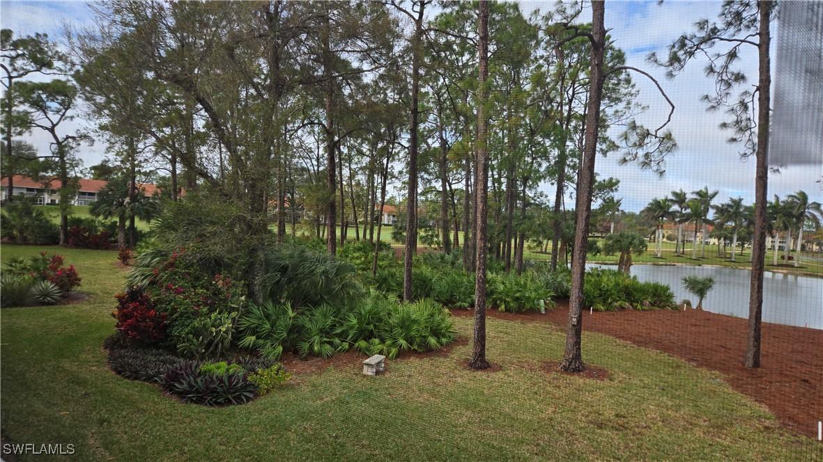 5965 Bloomfield Cir. #B208, Naples, FL 34112