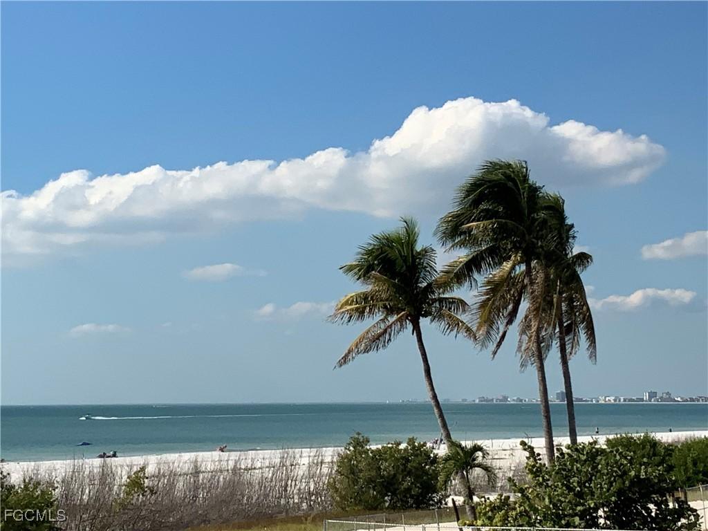 7300 Estero Blvd. #106, Fort Myers Beach, FL 33931