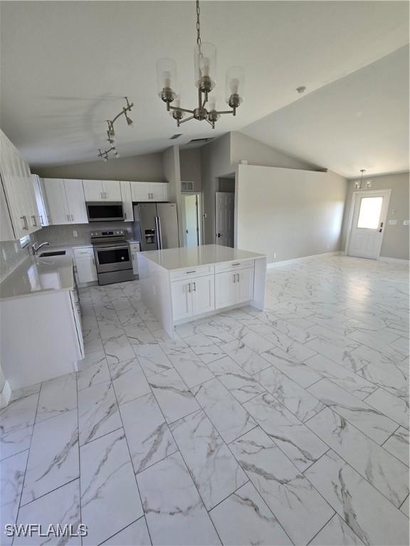 2604 NW 3rd Ave., Cape Coral, FL 33993