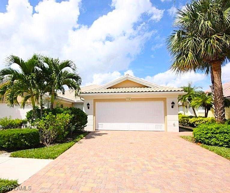7858 Sanctuary Cir. #2, Naples, FL 34104