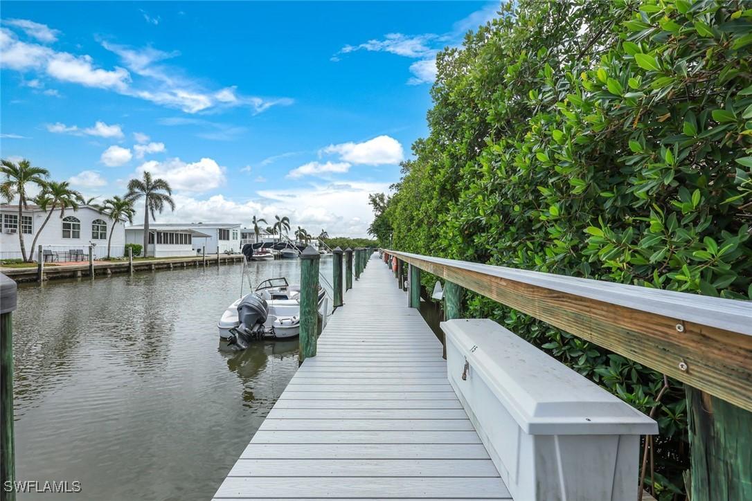 3072 Sandpiper Bay Cir. #M203, Naples, FL 34112