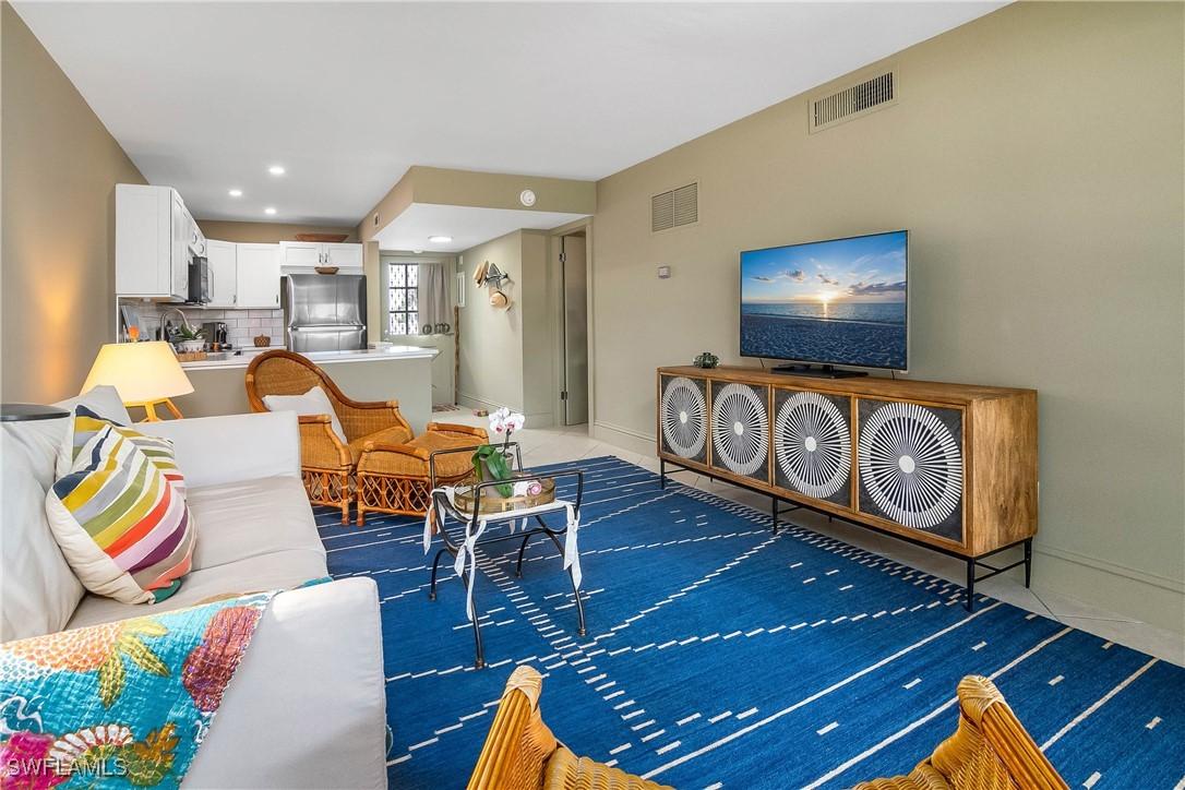 750 Mooring Line Dr. #205, Naples, FL 34102