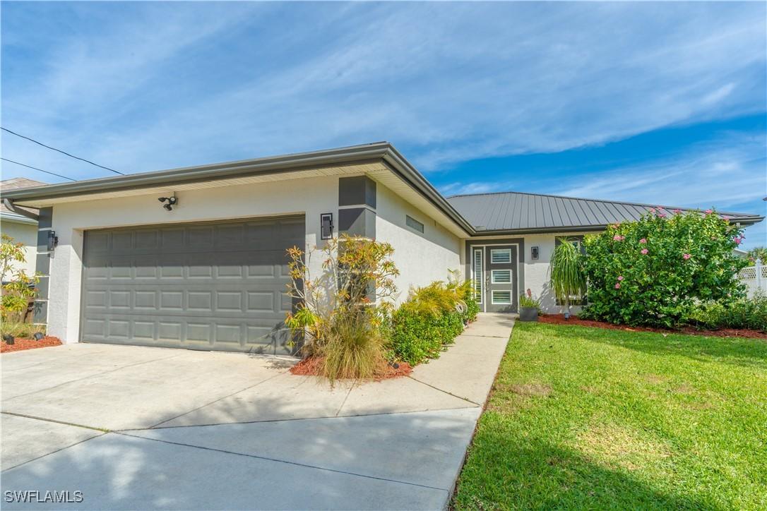 2080 E Tobago Cir., Fort Myers, FL 33905