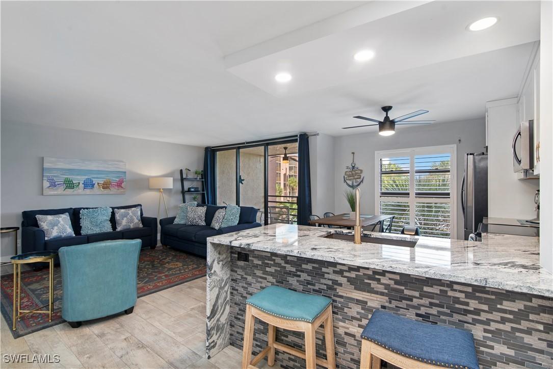 1085 Bald Eagle Dr. #B305, Marco Island, FL 34145