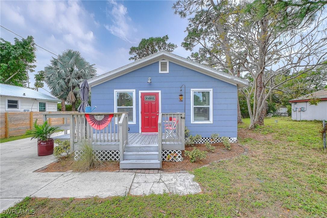 1868 Oakley Ave., Fort Myers, FL 33901